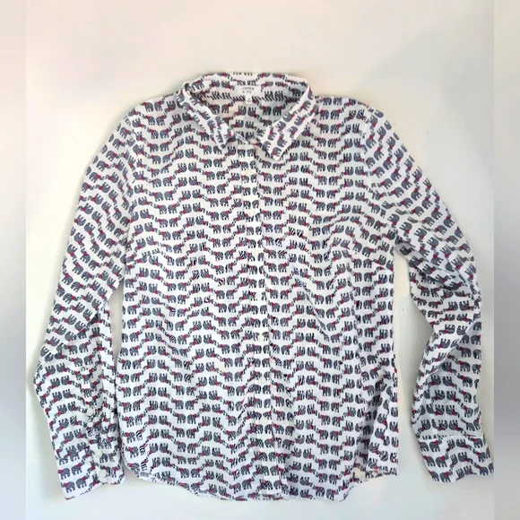 Crown & Ivy Elephant Print Button-Up Shirt - Picture 4 of 9